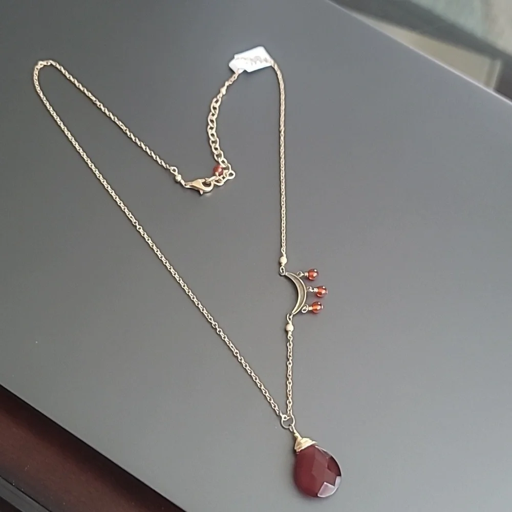 Carnelian Teardrop Pendant Necklace 14kt Gold Filled Half Moon with Dangles - Picture 2 of 8